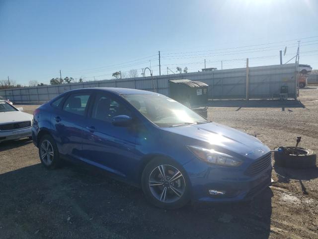 Photo 3 VIN: 1FADP3F28JL331020 - FORD FOCUS SE 