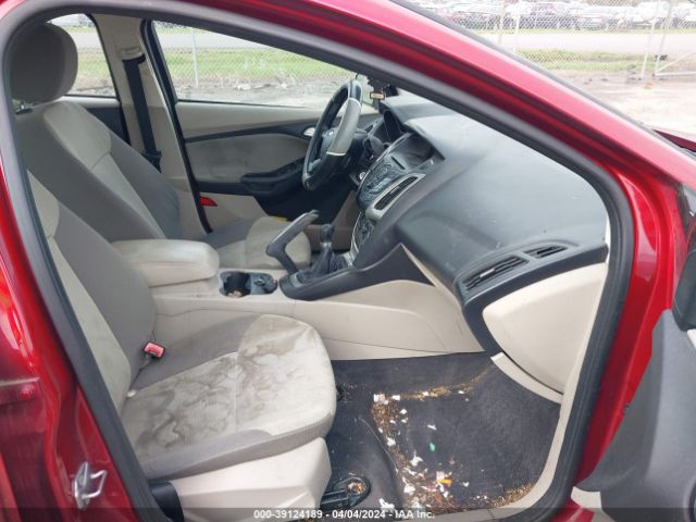 Photo 4 VIN: 1FADP3F29DL104858 - FORD FOCUS 