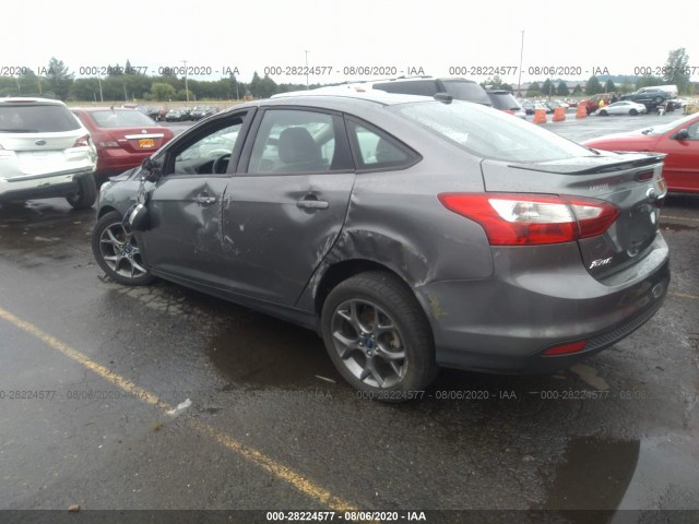 Photo 2 VIN: 1FADP3F29DL117223 - FORD FOCUS 