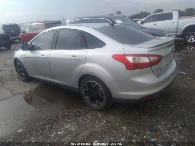 Photo 2 VIN: 1FADP3F29DL123569 - FORD FOCUS 