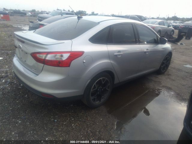 Photo 3 VIN: 1FADP3F29DL123569 - FORD FOCUS 