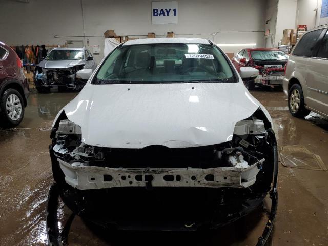 Photo 4 VIN: 1FADP3F29DL131638 - FORD FOCUS SE 