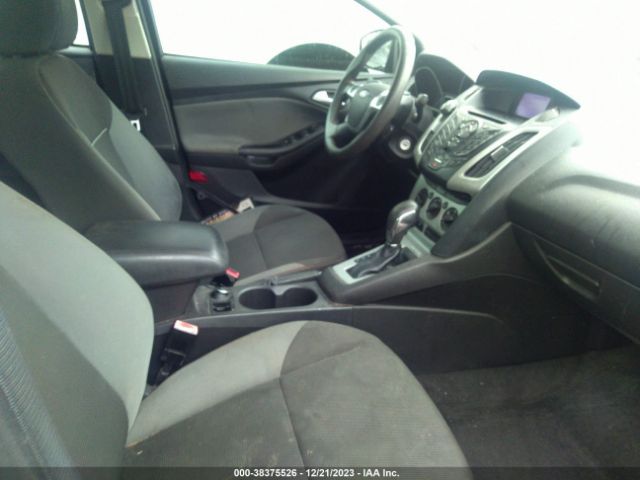 Photo 4 VIN: 1FADP3F29DL132210 - FORD FOCUS 