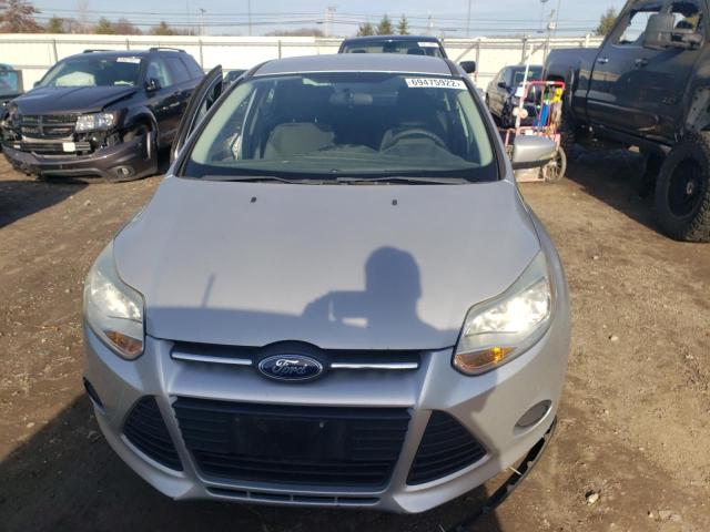 Photo 4 VIN: 1FADP3F29DL152943 - FORD FOCUS SE 