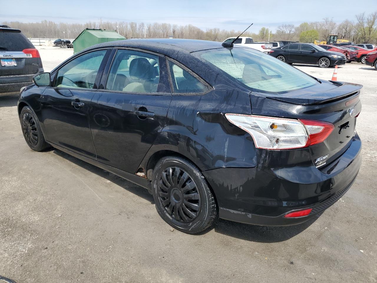 Photo 1 VIN: 1FADP3F29DL188891 - FORD FOCUS 