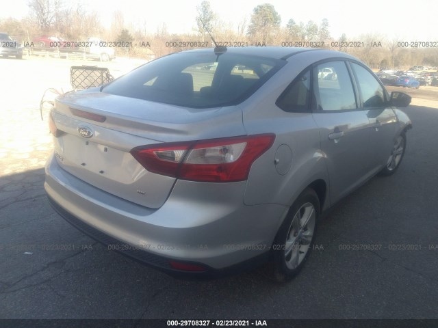 Photo 3 VIN: 1FADP3F29DL218066 - FORD FOCUS 