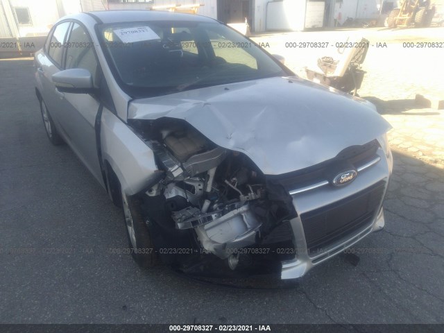 Photo 5 VIN: 1FADP3F29DL218066 - FORD FOCUS 