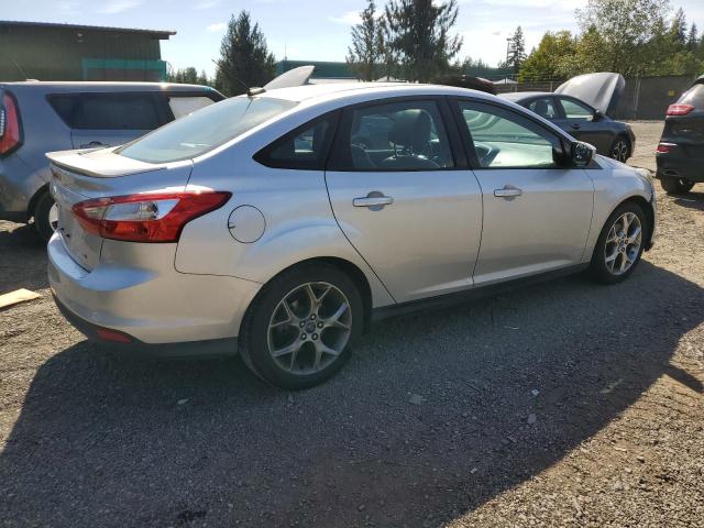 Photo 2 VIN: 1FADP3F29DL223445 - FORD FOCUS SE 