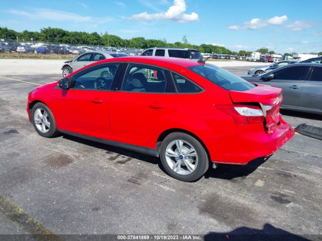 Photo 2 VIN: 1FADP3F29DL233456 - FORD FOCUS 