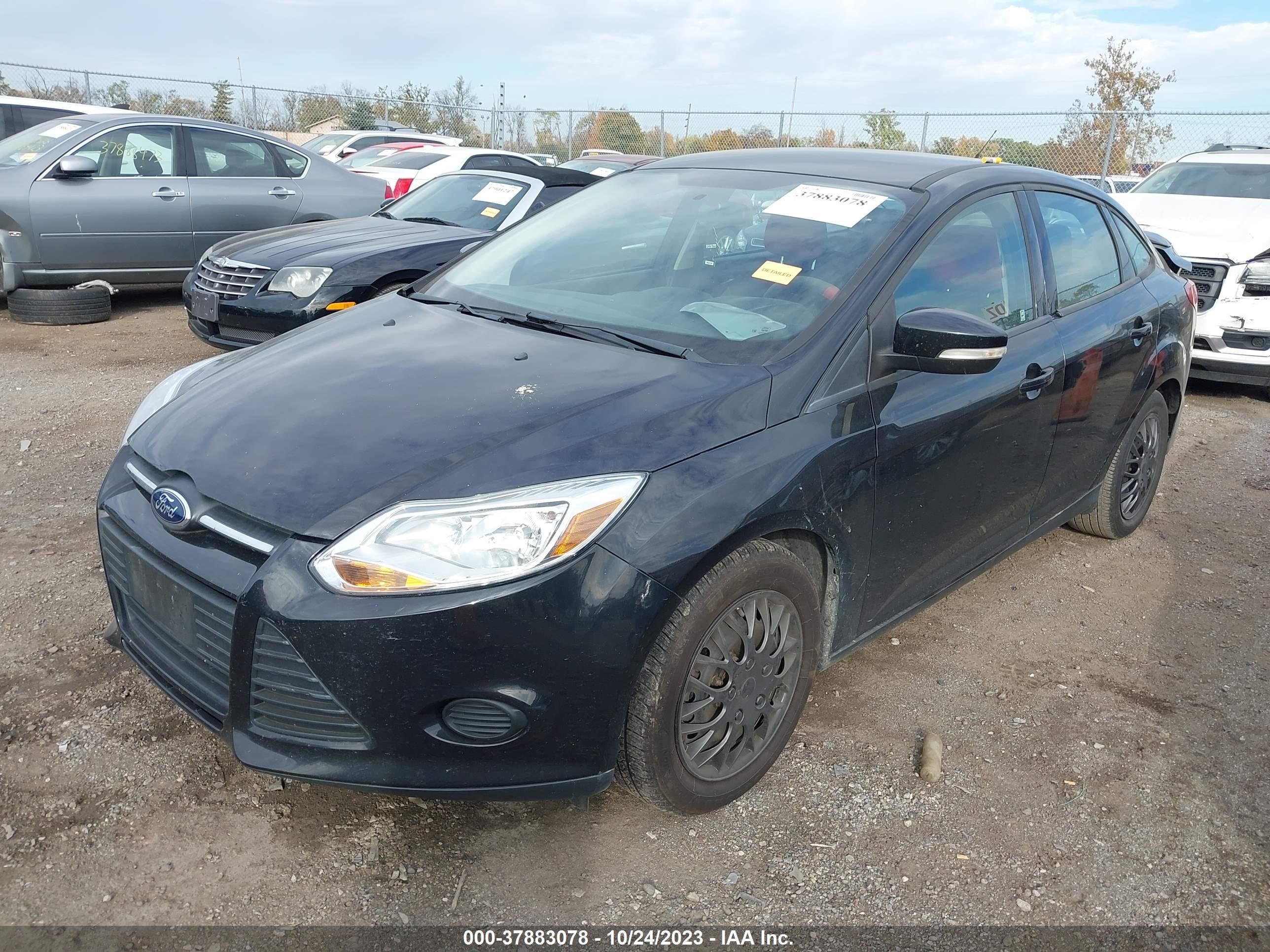 Photo 1 VIN: 1FADP3F29DL240598 - FORD FOCUS 