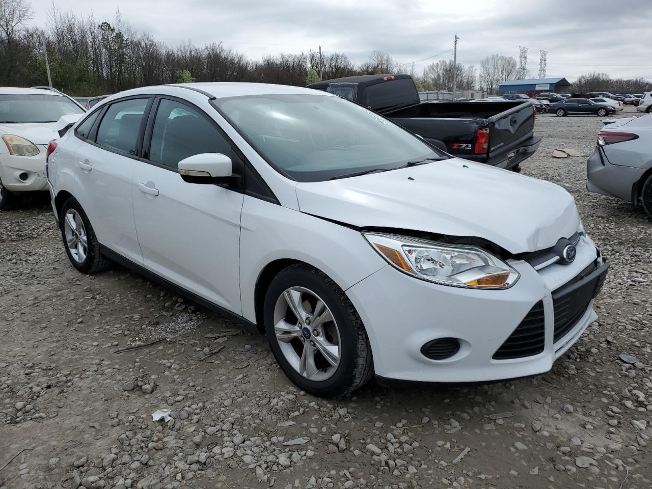 Photo 3 VIN: 1FADP3F29DL247311 - FORD FOCUS 