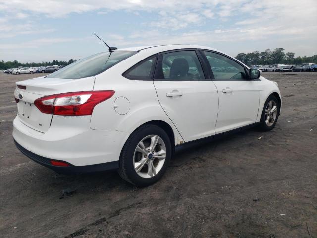 Photo 2 VIN: 1FADP3F29DL257787 - FORD FOCUS SE 