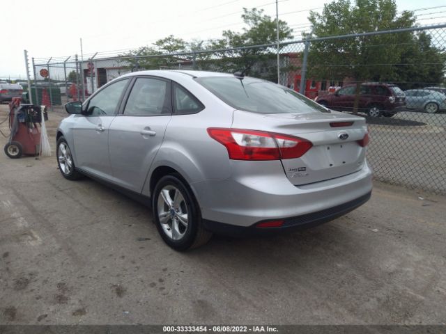 Photo 2 VIN: 1FADP3F29DL261838 - FORD FOCUS 