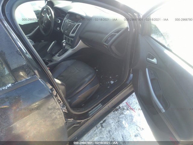 Photo 4 VIN: 1FADP3F29DL285444 - FORD FOCUS 