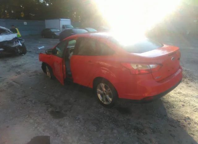 Photo 2 VIN: 1FADP3F29DL336845 - FORD FOCUS 