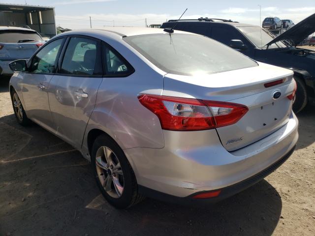 Photo 2 VIN: 1FADP3F29DL337980 - FORD FOCUS SE 