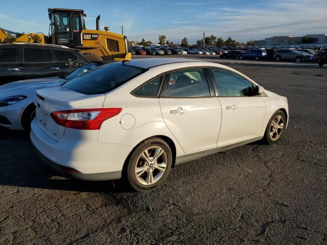 Photo 2 VIN: 1FADP3F29EL110788 - FORD FOCUS 