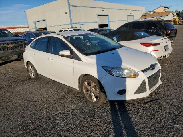 Photo 3 VIN: 1FADP3F29EL110788 - FORD FOCUS 