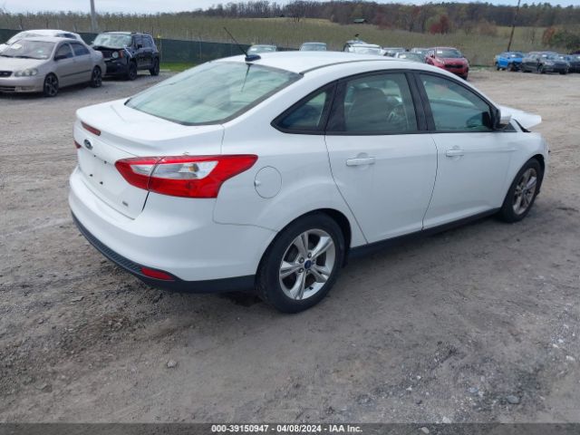 Photo 3 VIN: 1FADP3F29EL126036 - FORD FOCUS 