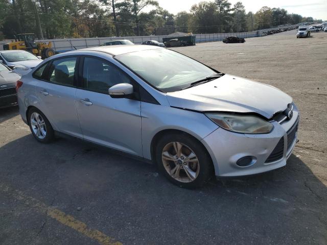 Photo 3 VIN: 1FADP3F29EL135450 - FORD FOCUS 