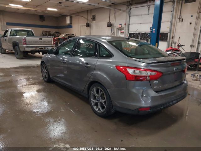 Photo 2 VIN: 1FADP3F29EL165922 - FORD FOCUS 