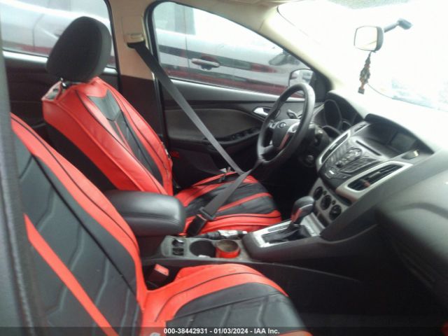 Photo 4 VIN: 1FADP3F29EL170926 - FORD FOCUS 