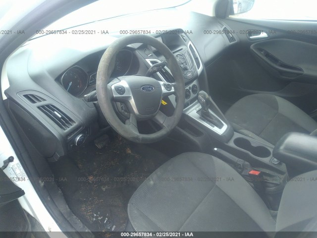 Photo 4 VIN: 1FADP3F29EL171087 - FORD FOCUS 