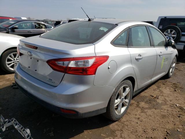 Photo 2 VIN: 1FADP3F29EL186933 - FORD FOCUS SE 