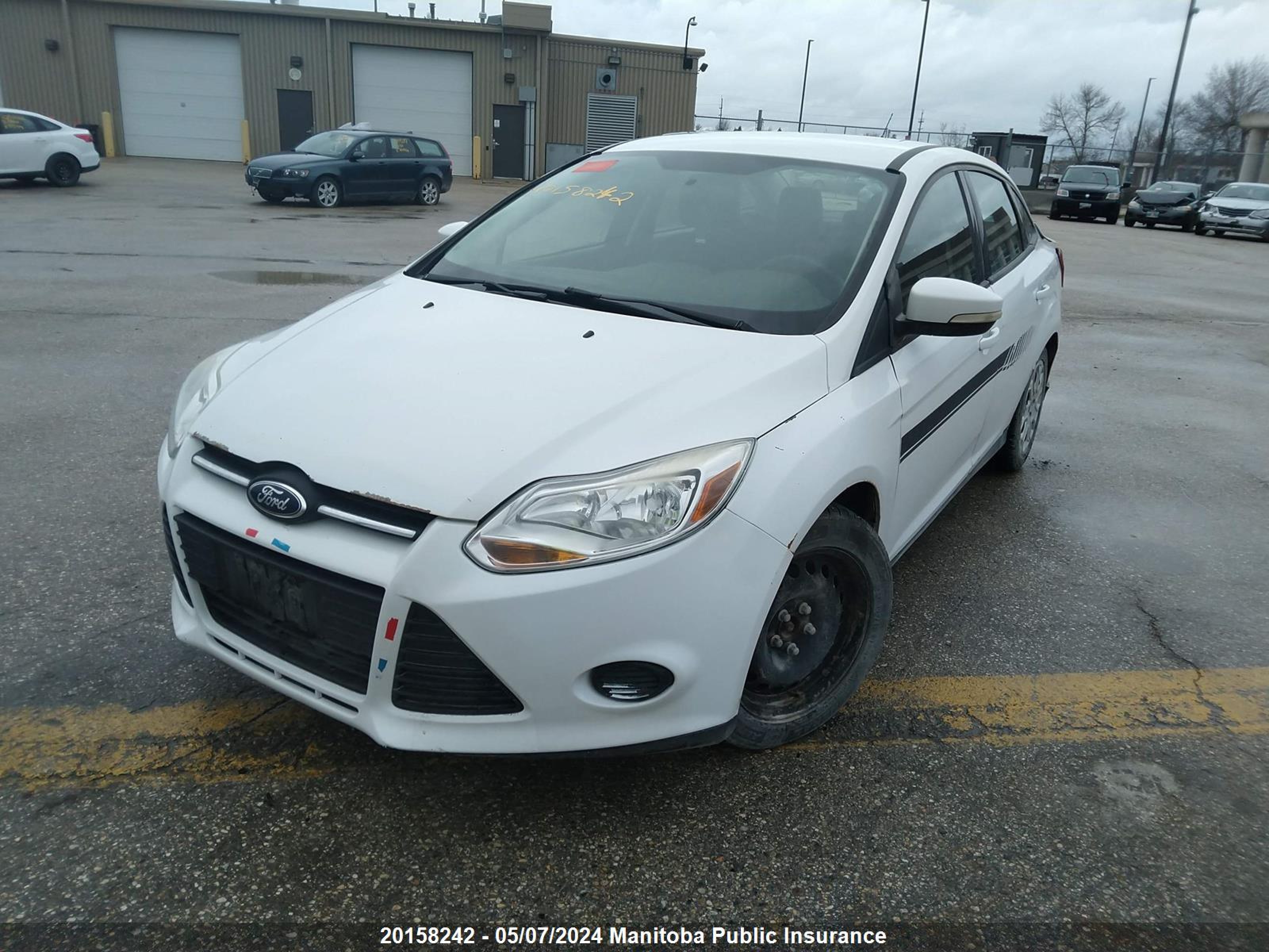 Photo 1 VIN: 1FADP3F29EL220529 - FORD FOCUS 