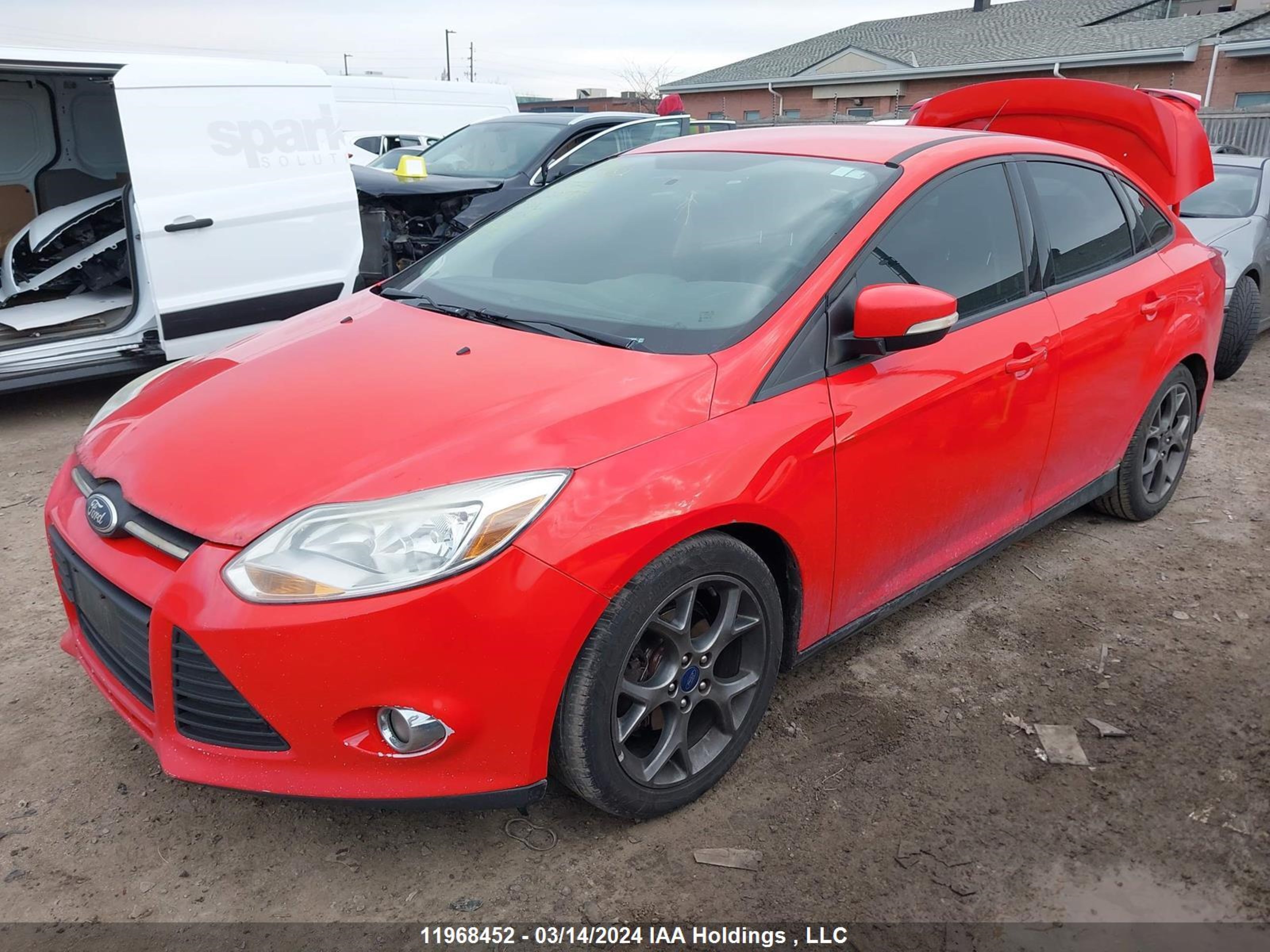 Photo 1 VIN: 1FADP3F29EL220885 - FORD FOCUS 