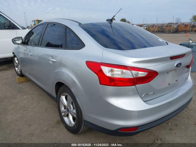 Photo 2 VIN: 1FADP3F29EL266085 - FORD FOCUS 