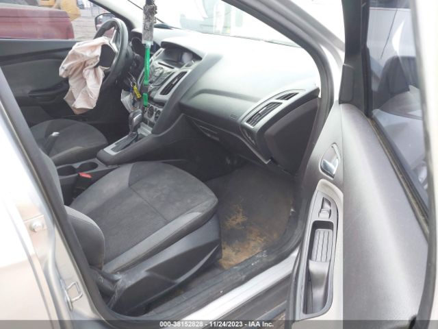 Photo 4 VIN: 1FADP3F29EL266085 - FORD FOCUS 