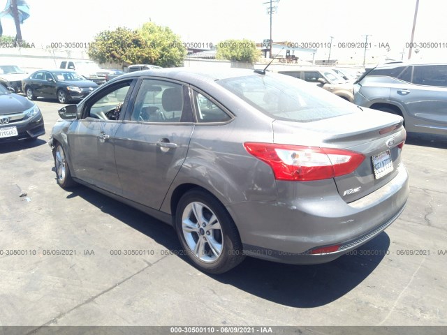 Photo 2 VIN: 1FADP3F29EL279905 - FORD FOCUS 