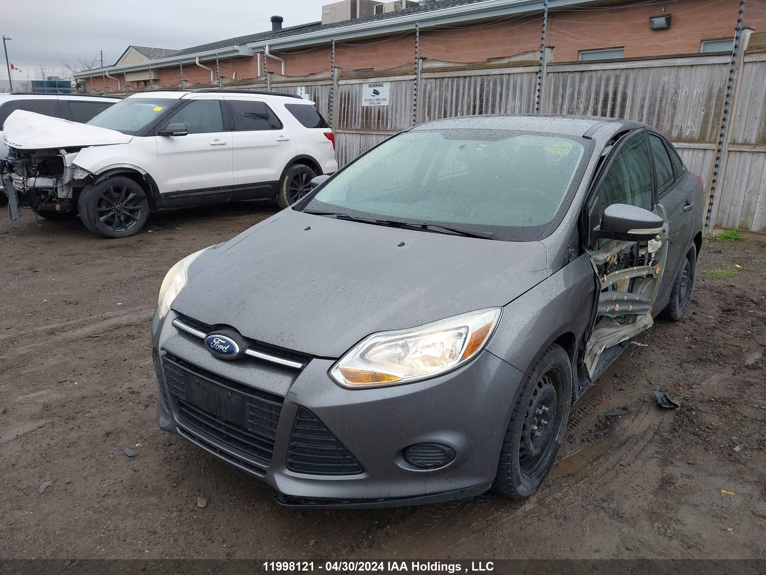 Photo 1 VIN: 1FADP3F29EL290726 - FORD FOCUS 