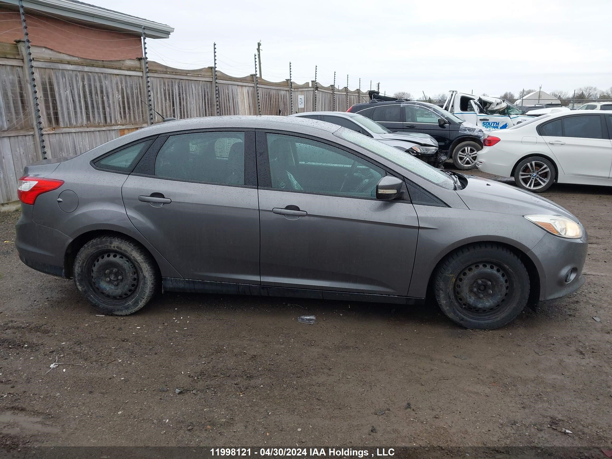 Photo 12 VIN: 1FADP3F29EL290726 - FORD FOCUS 