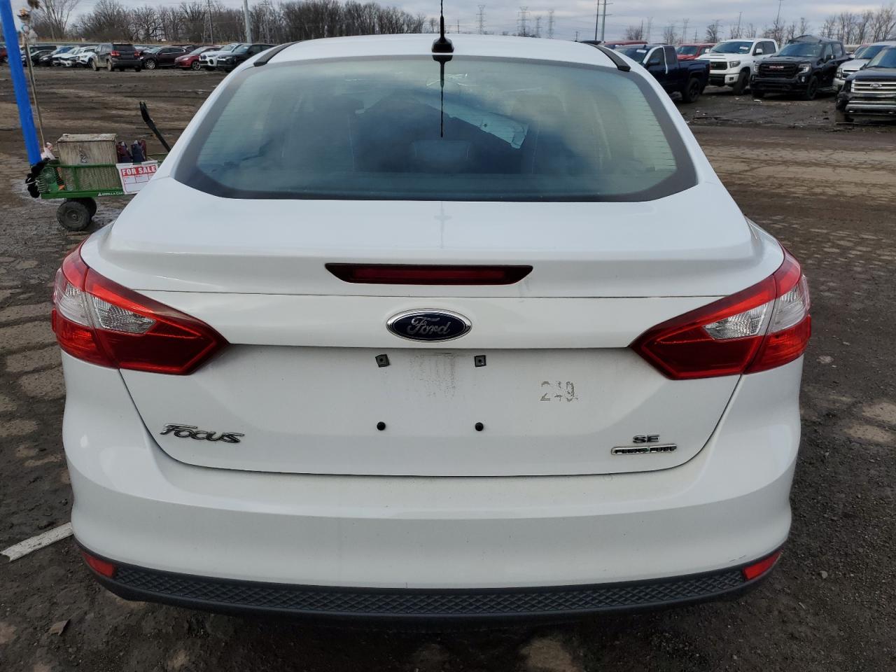 Photo 5 VIN: 1FADP3F29EL313681 - FORD FOCUS 