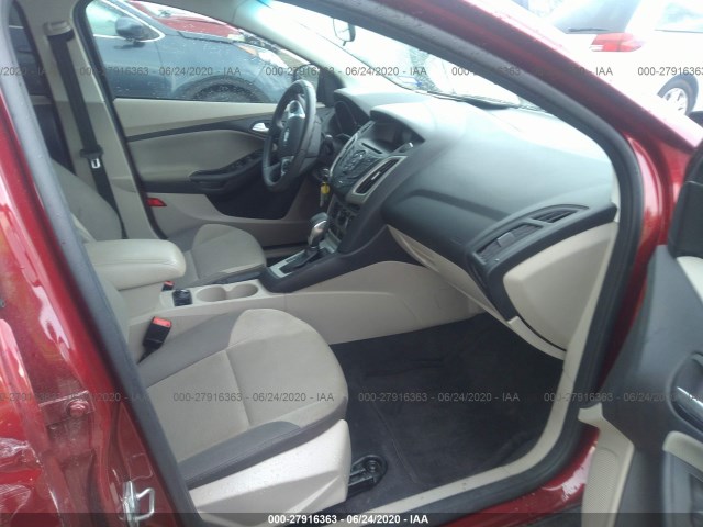 Photo 4 VIN: 1FADP3F29EL320985 - FORD FOCUS 