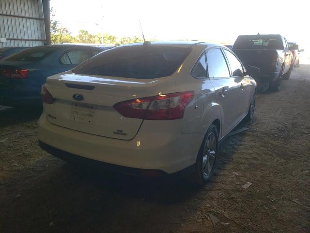 Photo 3 VIN: 1FADP3F29EL322378 - FORD FOCUS SE 