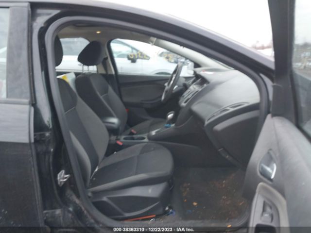 Photo 4 VIN: 1FADP3F29EL322526 - FORD FOCUS 