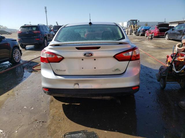 Photo 5 VIN: 1FADP3F29EL351704 - FORD FOCUS SE 