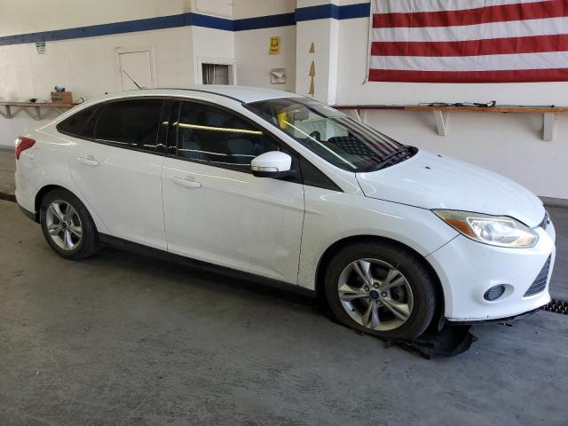 Photo 3 VIN: 1FADP3F29EL381124 - FORD FOCUS SE 