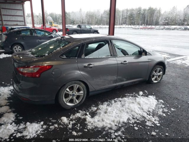 Photo 3 VIN: 1FADP3F29EL424635 - FORD FOCUS 