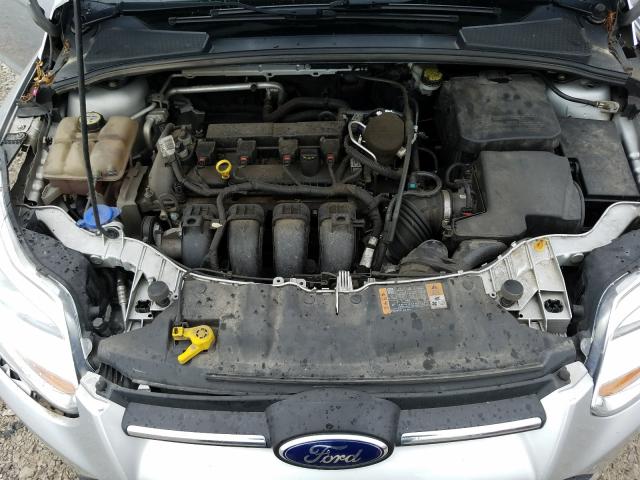 Photo 6 VIN: 1FADP3F29EL428765 - FORD FOCUS SE 