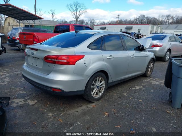 Photo 3 VIN: 1FADP3F29FL233489 - FORD FOCUS 