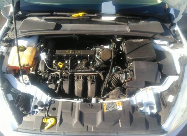 Photo 9 VIN: 1FADP3F29FL261194 - FORD FOCUS 