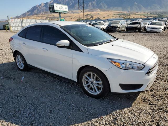 Photo 3 VIN: 1FADP3F29FL306201 - FORD FOCUS SE 