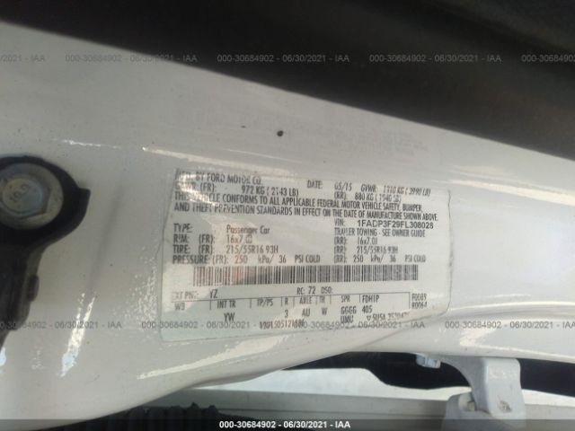 Photo 8 VIN: 1FADP3F29FL308028 - FORD FOCUS 