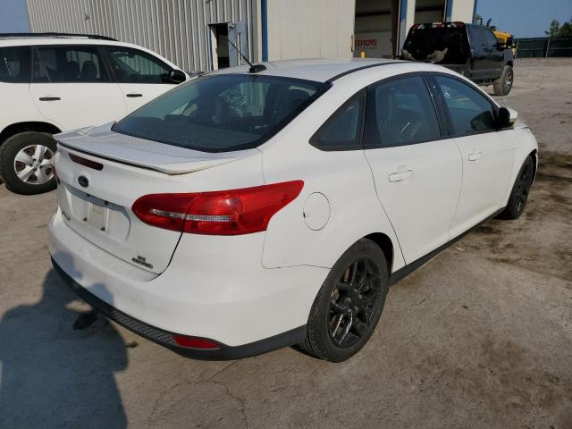 Photo 3 VIN: 1FADP3F29FL327095 - FORD FOCUS SE 