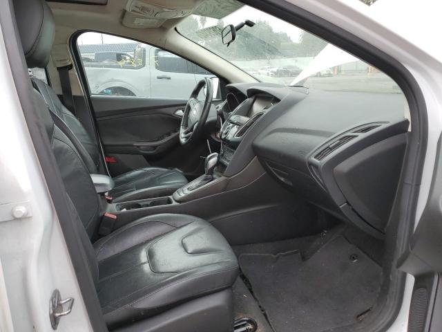 Photo 4 VIN: 1FADP3F29FL385689 - FORD FOCUS SE 