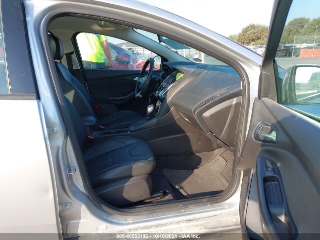 Photo 4 VIN: 1FADP3F29GL267529 - FORD FOCUS 